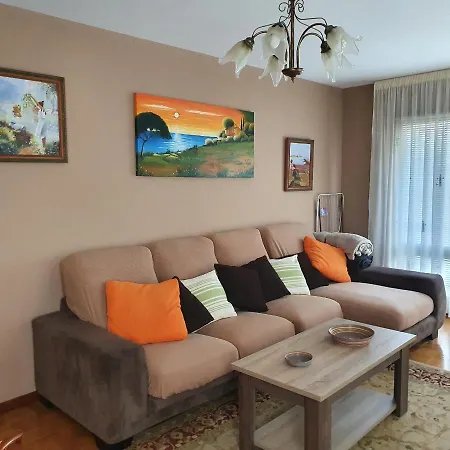 Piso Amplio En El Centro De Vilagarcia de Arousa